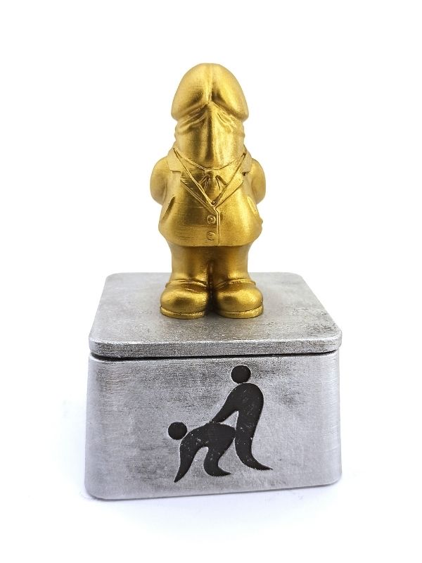 Dick Of The Year – Esprili Masaüstü Ödül Heykeli Model 4